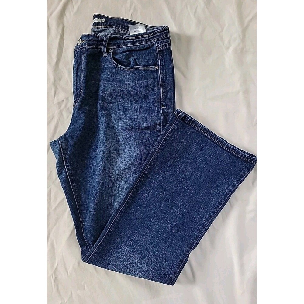 Levi Women's 515 Bootcut Stretch Dark Wash Mid Rise Denim Jeans | Sz 14 (32x32) - Picture 2 of 14